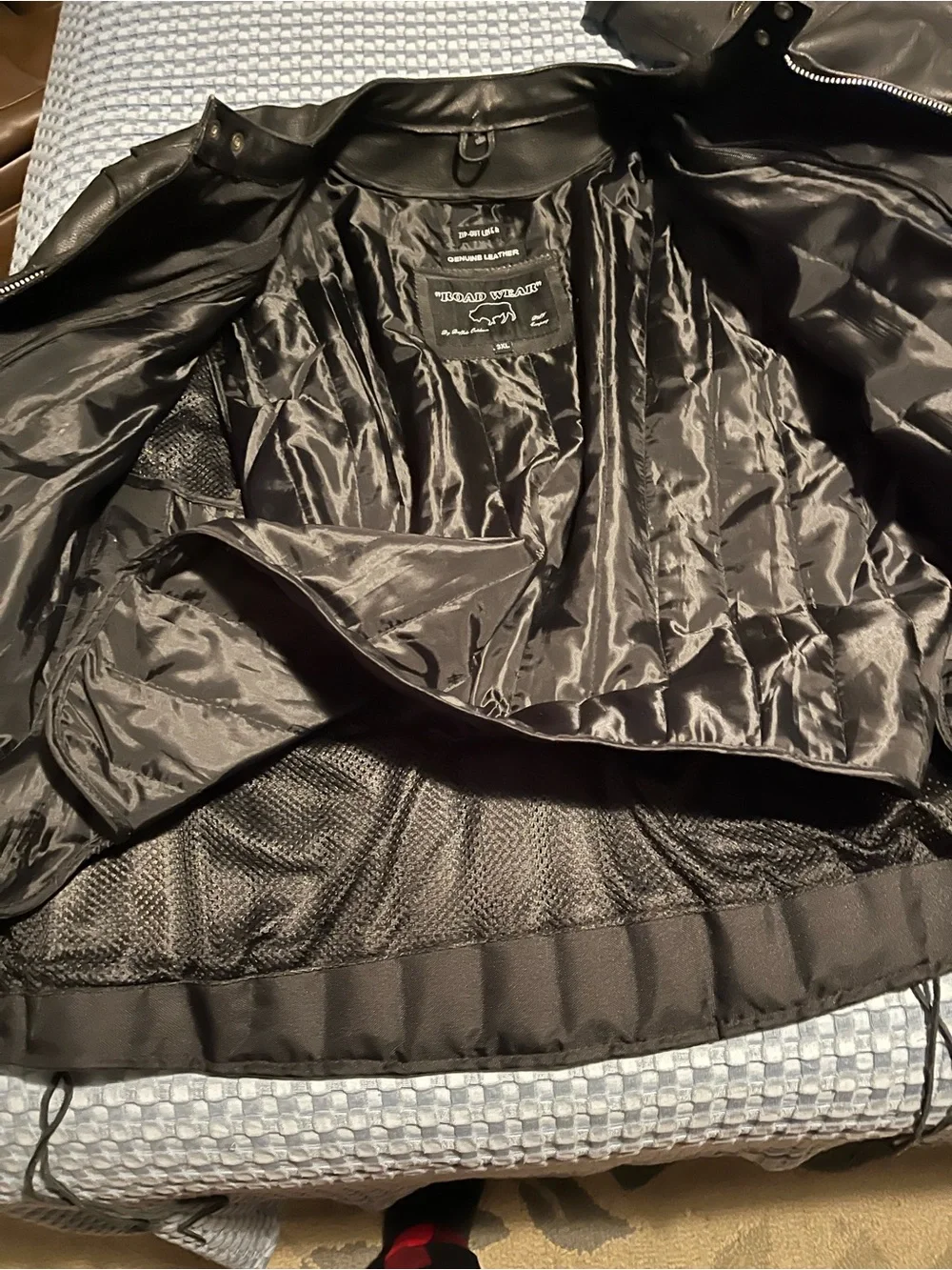 Men's Black Genuine Leather Bomber Jacket